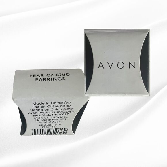 Timeless Pear CZ Stud Earrings Distributed by Avon in 2012 - Never Worn | NIB - Picture 4 of 4